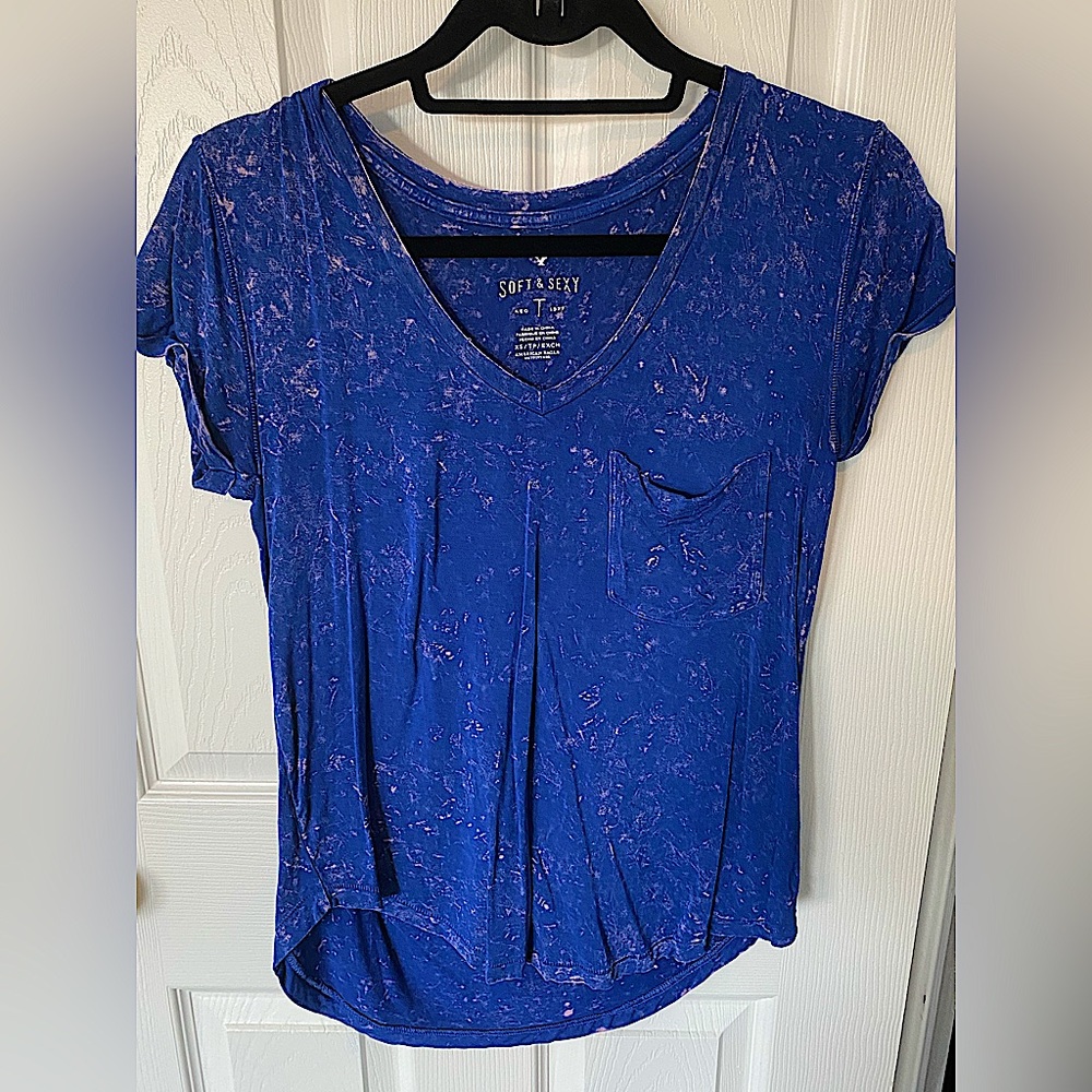 2/$22 American eagle outfitters soft & sexy blue marble short sleeve tee